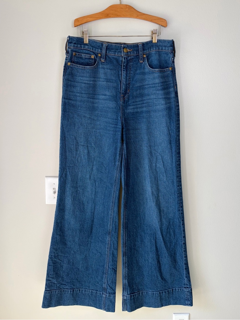 J. Crew Denim Wide Leg Trouser Jeans Premium Stretch Denim Elevated Basics